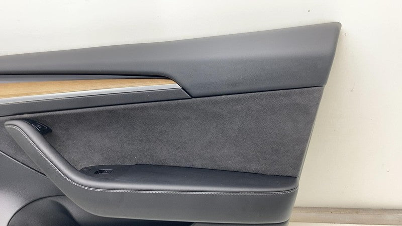 ⭕ 2021-2023 Tesla Model 3 Front Right Interior Door Panel Trim Card 15