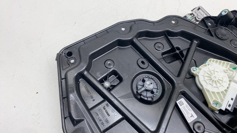 ⭕ 20-24 Model Y Rear Right Door Window Regulator & Motor w/ Carrier 14