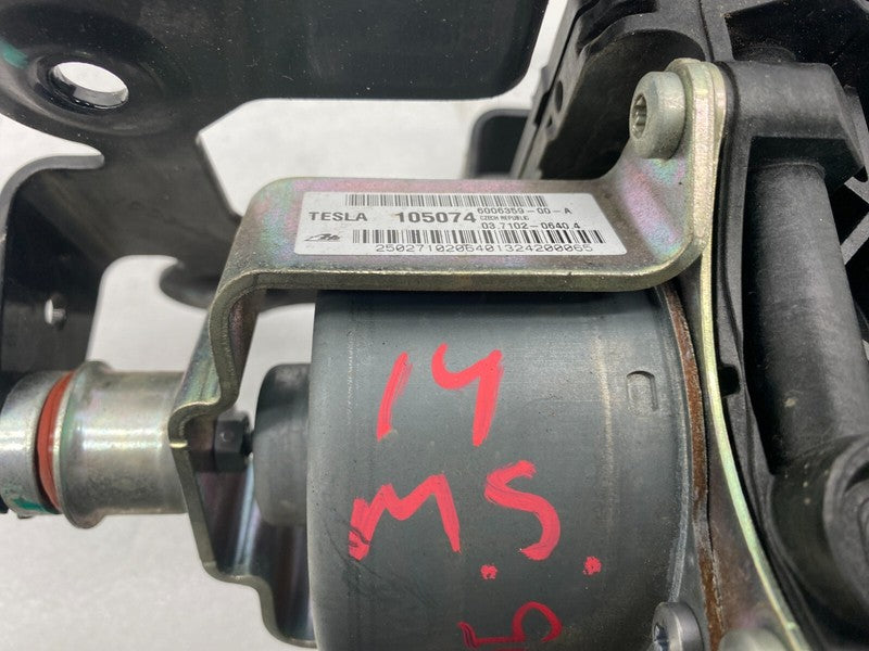 6006359 00 A ⭕ 12-15 Tesla Model S MS Brake Servo Booster Vacuum Pump & Isolator 6006359-00-A