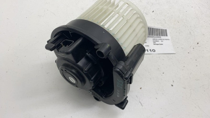 ⭕ 2022-2025 Rivian R1S Rear HVAC A/C Heater Air Blower Fan Motor w/ Module OEM