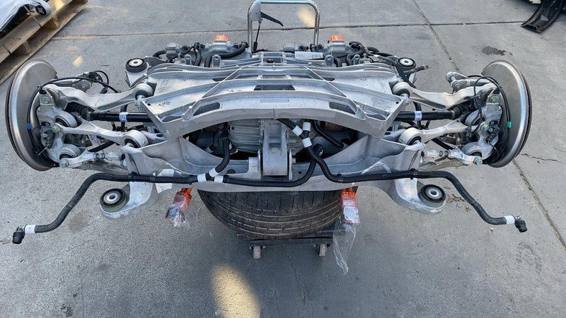 ⭕ 21-23 Model S Rear Drive Unit Motor + Subframe & Suspension Plaid 17