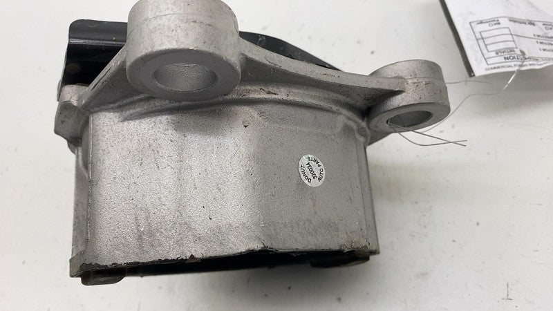 ⭕ 2021-2023 Polestar 2 Front Passenger Side Engine Motor Mount Bracket