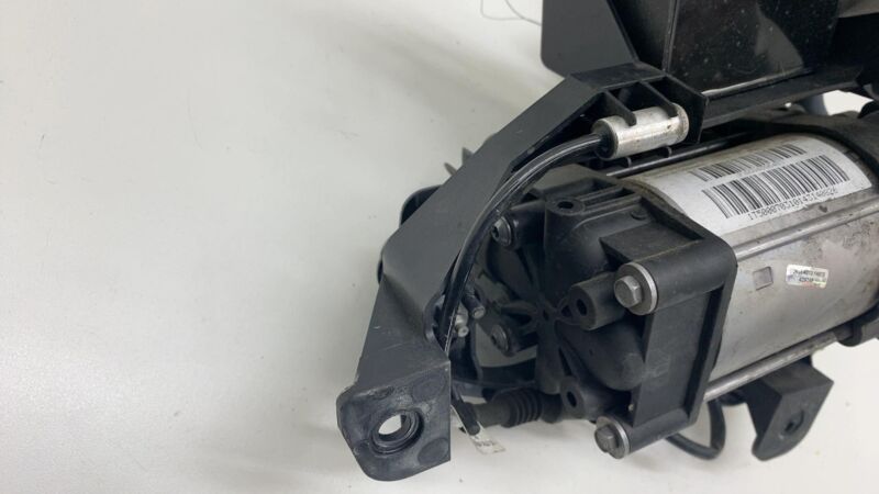 6006403 2012 2013 2014 2015 Tesla Model S MS Air Suspension Compressor Pump w/ Bracket