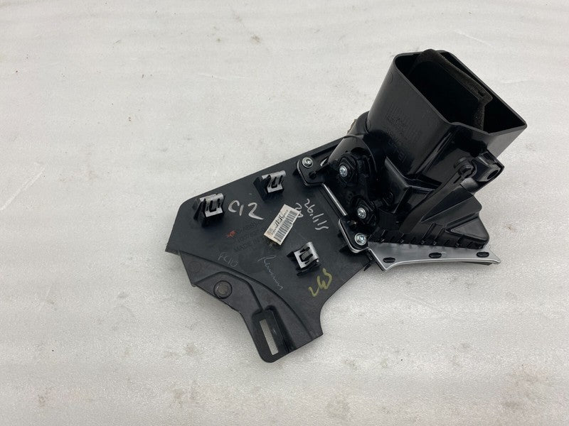 6007629 00 C ⭕ 12-20 Model S Driver Side Dash Air Vent Outlet Duct Center Left 6007629-00-C