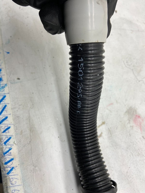 1501293 00 C ⭕ 2020-2022 Tesla Model Y MY Chiller to Battery Coolant Pipe Hose 1501293-00-C