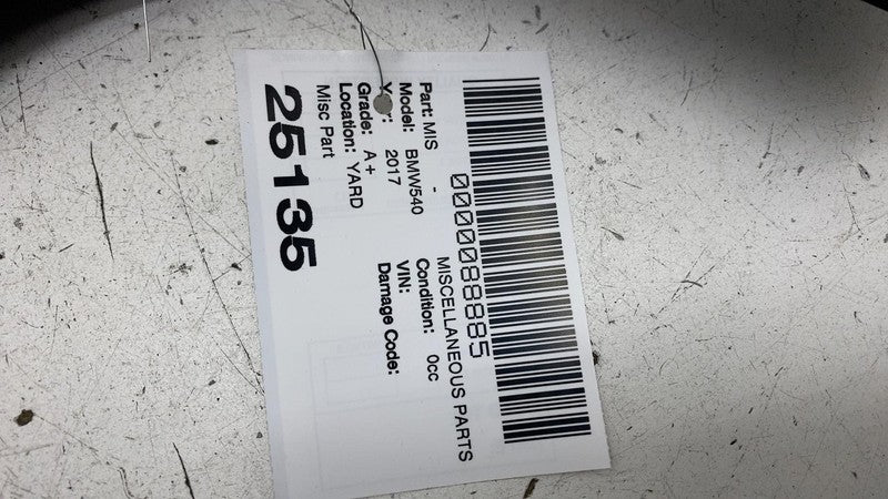 ⭕ 2017-2023 BMW 540i Front Right Upper Engine Bay Compartment Cover OE