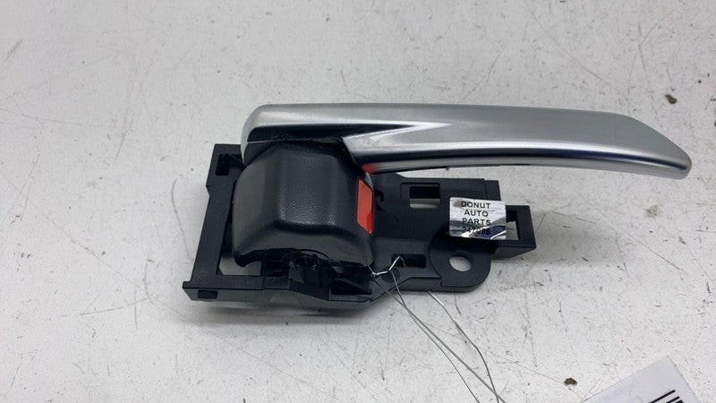 ⭕ 23-25 Toyota Prius Front Passenger Side Interior Door Handle Right 6