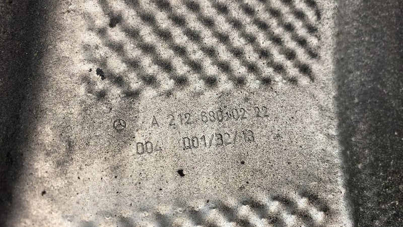 A2126800222 ⭕ 10-16 Mercedes E350 Rear Passenger Side Exhaust Heat Shield Right A2126800222