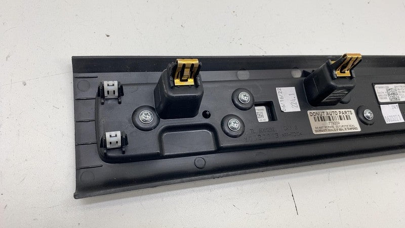 PT00001390 ⭕ 2022-2024 Rivian R1T R1S Front Right or Left Door Sill Scuff Plate PT00001390