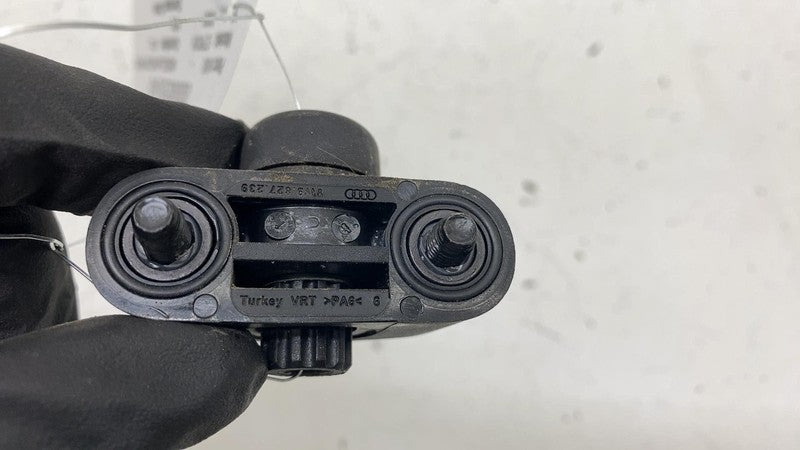 8W9827239 ⭕19-23 Audi e-Tron Rear Liftgate Back Door Buffer Bumper Stopper Wedge 8W9827239