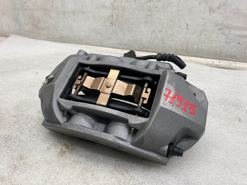 104462200E ⭕ 2017-2023 Model 3 Front Passenger Side Brembo Brake Caliper Right 1044622-00-E