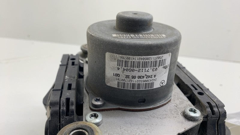 A2424300632 ⭕ 2014-2017 Mercedes-Benz B-Class W242 B Electric Drive Vacuum Pump A2424300632