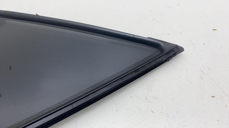 ⭕ 2018-2023 Subaru XV Crosstrek Front Passenger Side Door Quarter Glas