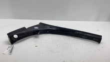 ⭕16-20 Model X Rear Passenger Side Trunk Liftgate Trough Trim Right 1047321-00-C