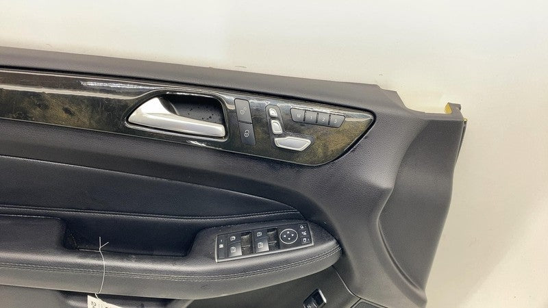 2016-2019 Mercedes-Benz GLE350 Front Driver Side Door Panel Trim Cover