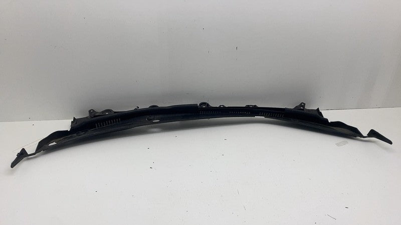 ⭕ 24-25 Model 3 Front Windshield Wiper Cowl Screen Underhood Trim 1712