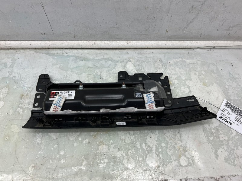 1077826-00-D ❇️17-23 Tesla Model Y 3 Right Knee Airbag Passenger Safety Module RH OEM 1077826