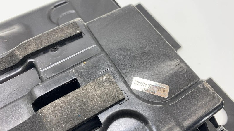 PT00029913F ⭕2022-2024 Rivian R1T Meridian Underseat Subwoofer Speaker Assembly PT00029913-F