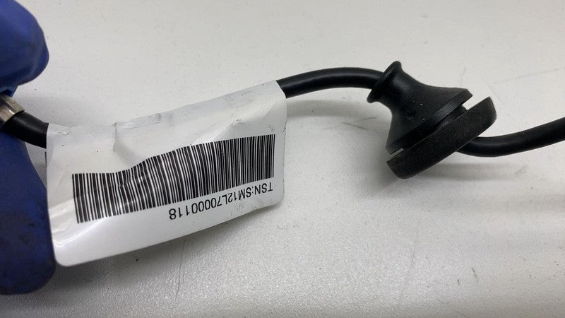 100677300D 2012 2013 2014 2015 Tesla Model S Rear View Backup Camera w/ Cable Wire Assembly