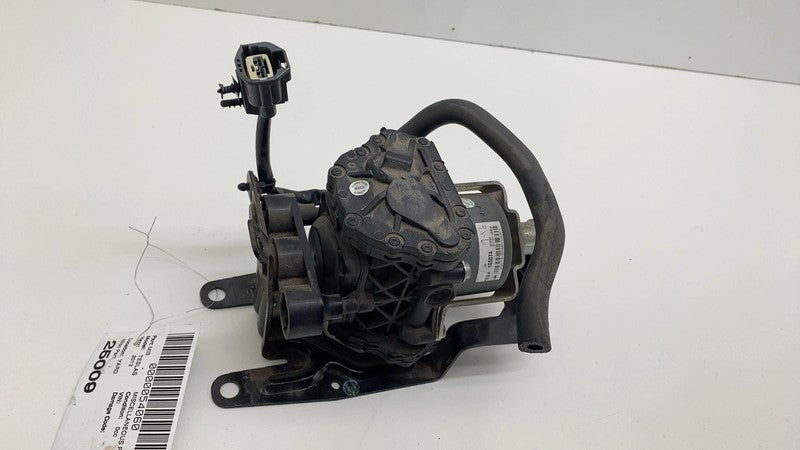 105074 2012 2013 2014 2015 Tesla Model S Brake Servo Booster Vacuum Pump Assembly OEM