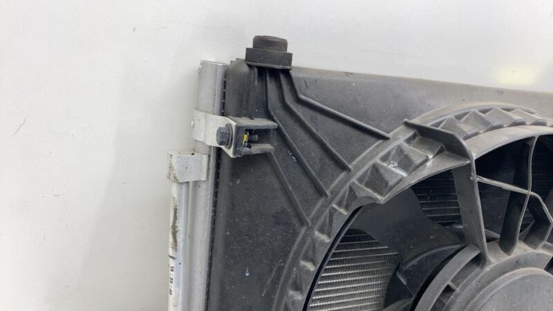 6007352 00 D 2012-2020 Tesla Model S MS A/C Condenser Cooling Fan Blade & Motor Assembly OEM