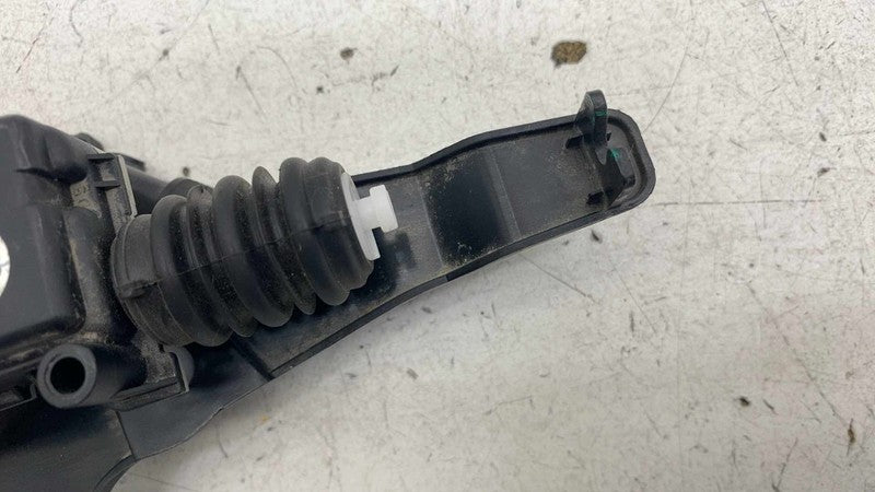 Miscellaneous Parts VINFAST VF8 25