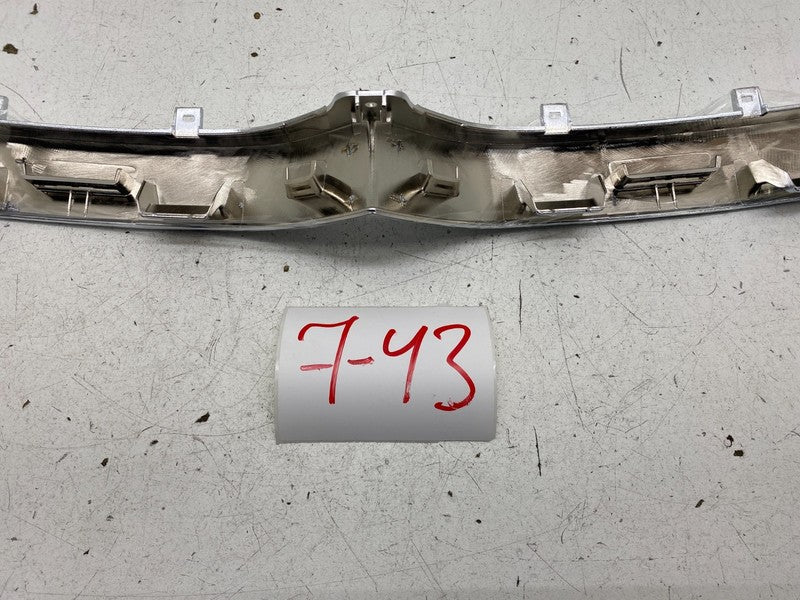 1065233-00-D ⭕ 16-20 Tesla Model S Front Upper Bumper Chrome Grille V-Bar Trim 1065233-00-D