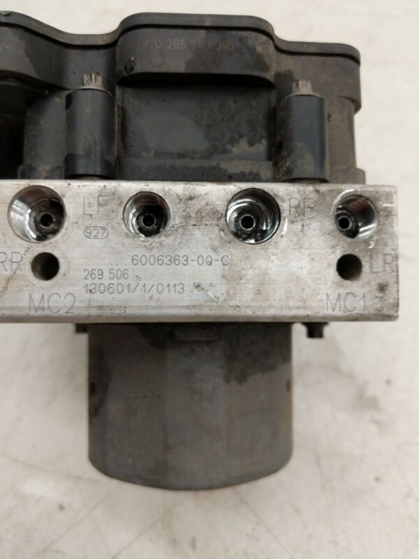 6006363-00-C ⭕ 12-15 Model S Hydraulic Control ABS Anti-Lock Brake Pump Module 6006363-00-C