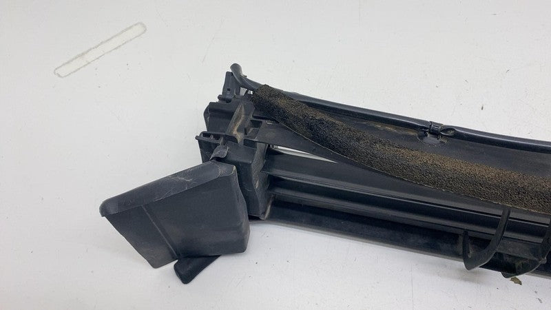 5318047130 ⭕2023 2024 Toyota Prius Front Lower Radiator Air Shutter Grille Duct 53180-47130