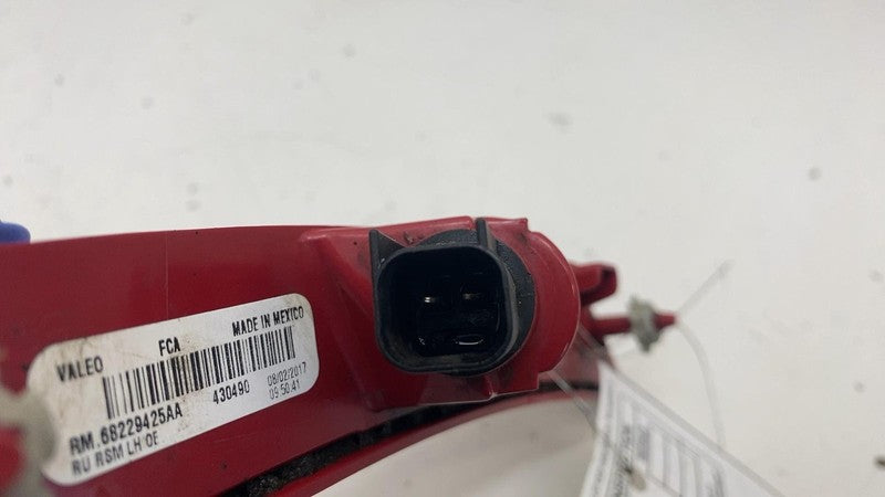 ⭕ 2017-2025 Chrysler Pacifica Rear Left Marker Light Lamp Reflector 68