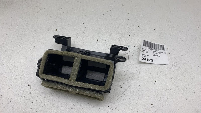 PT00001839-F ⭕ 2022-2024 Rivian R1T R1S Rear Center Lower Air Duct Vent PT00001839-F