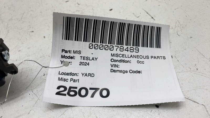 ⭕ 2024 Tesla Model Y Front Windscreen View Mirror Triple Camera w/ Bra