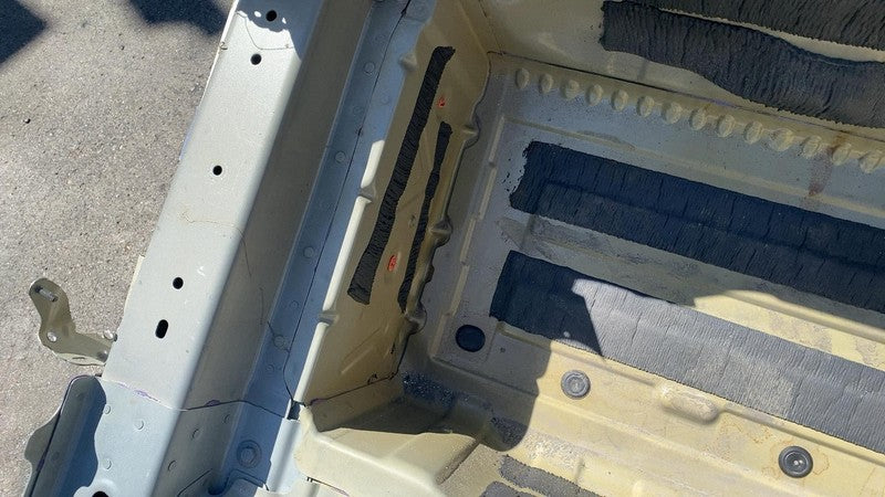 ⭕ 2017-2023 Tesla Model 3 Rear Tail Panel Bucket + Upper & Lower Rail Structural