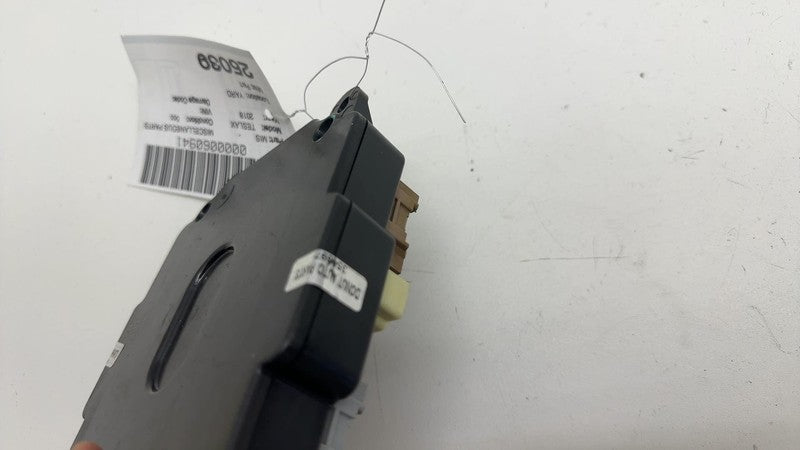 ⭕2016-2024 Tesla Model X Rear Falcon Controller Door Control Module 10