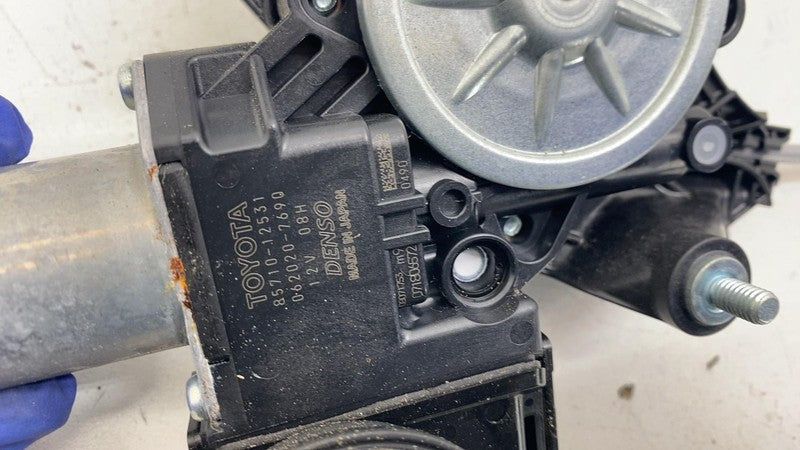 ⭕ 2023-2024 Toyota Prius Front Right Door Window Regulator & Motor 857