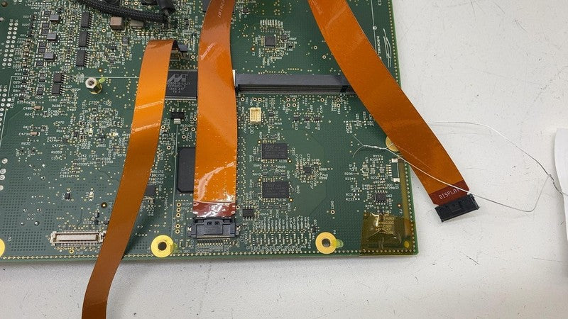 ⭕ 12-20 Tesla Model S Media Control Unit Motherboard  Electronics 1015