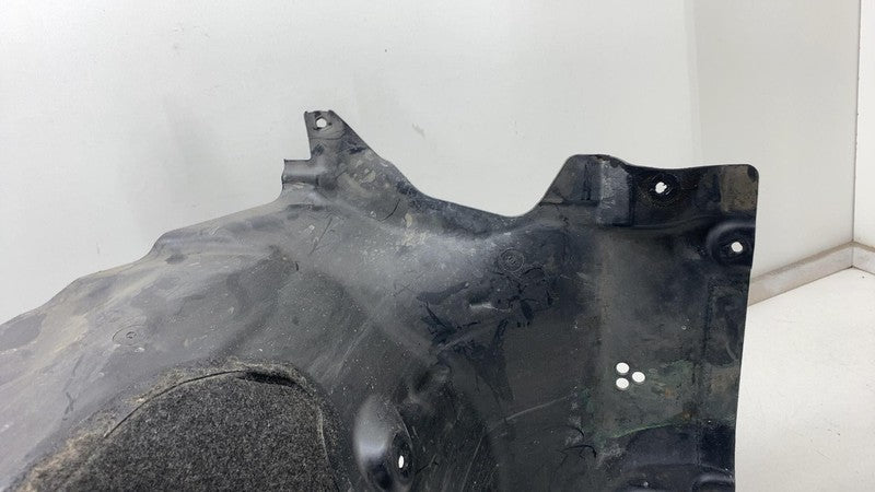 748506-13 2018-2020 BMW 530E Front Driver Side Inner Fender Liner Splash Guard Shield Left
