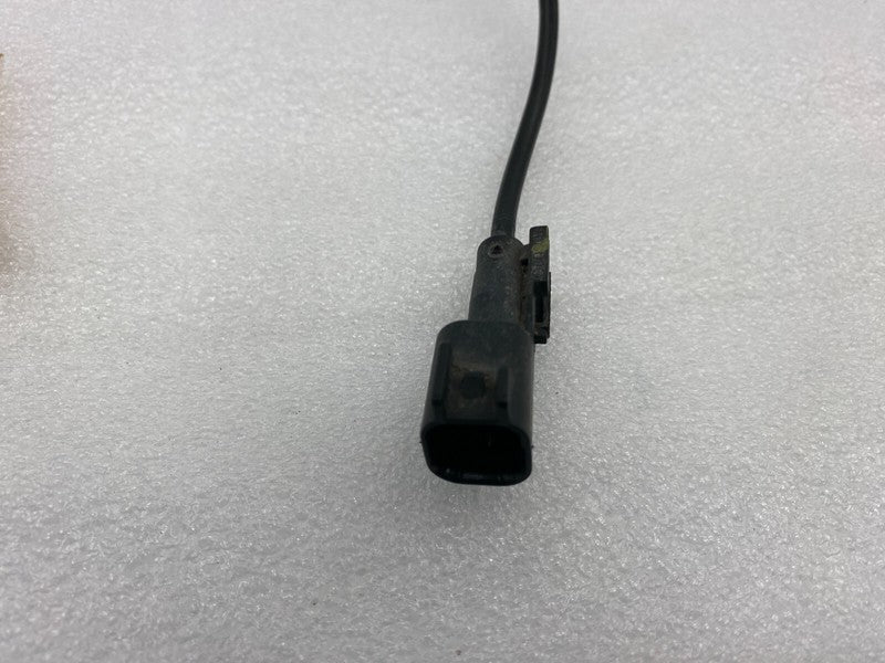 104476100D ⭕17-23 Model 3 Front Left or Right Anti-Lock ABS Wheel Speed Sensor 1044761-00-D