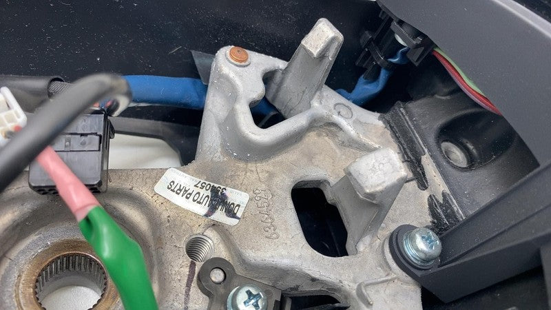 ⭕ 2018-2021 Toyota C-HR Front Steering Wheel Leather Black w/ Control Switch OEM