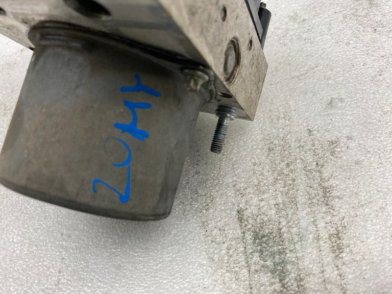 1044745 00 B ⭕ 17-23 Tesla Model 3 Anti-Lock Brake System ABS Pump Module Unit 1044745-00-B