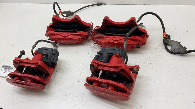 ⭕ 19-20 Model X SET of Brake Caliper Red w/ Hose Line 1078541-01-B/107