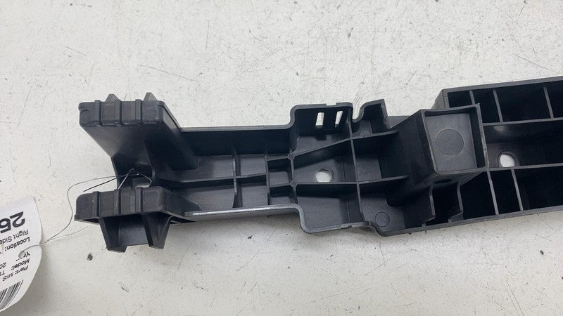 ⭕ 20-24 Tesla Model Y MY Rear Right Trunk Boot Rub Bracket Holder 1552