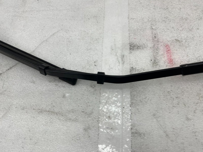 97036203 ⭕2020-2023 Tesla Model Y Front Passenger Side Windshield Wiper Arm & Blade Right