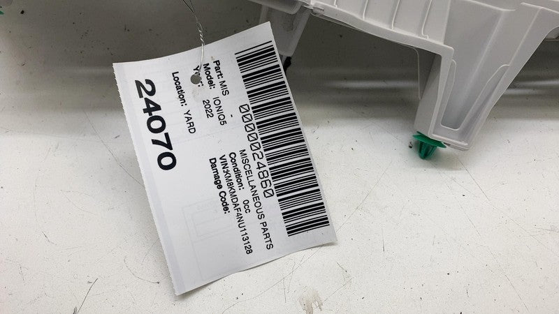 ⭕ 2022-2024 Hyundai Ioniq 5 Rear Right C-Pillar Upper Quarter Trim Cov