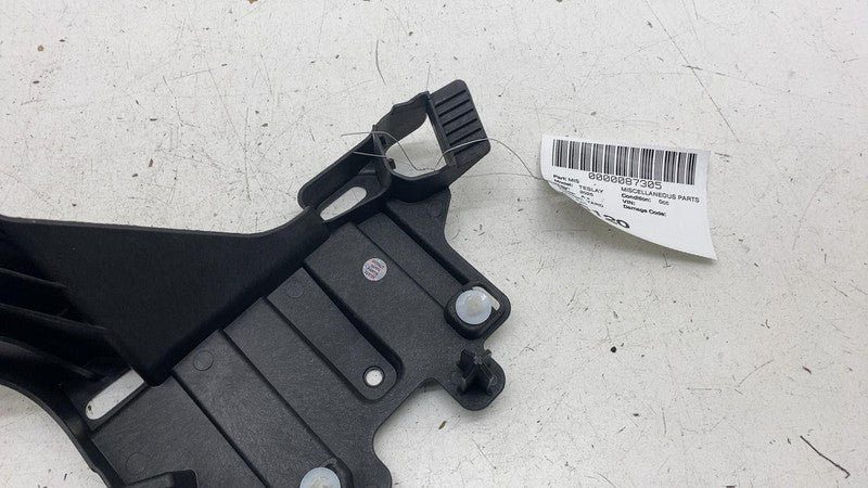 ⭕ 2020-2024 Tesla Model Y Driver Side Trunk Trim Support Bracket Left 