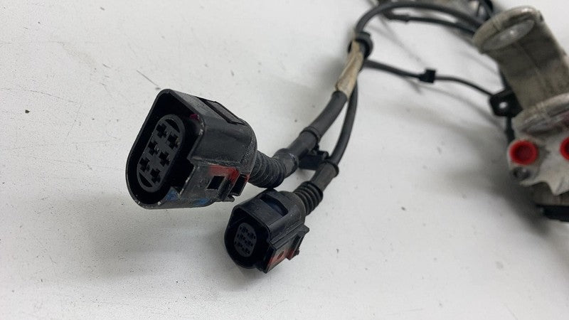 2022-2024 Rivian R1S Rear Left & Right Air Suspension Shock Absorber Strut AWD