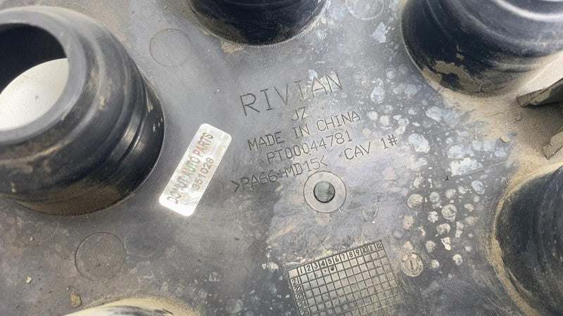 ⭕ 2022 Rivian EDV-700 Amazon Truck Wheel Center Hub Cap PT00044781