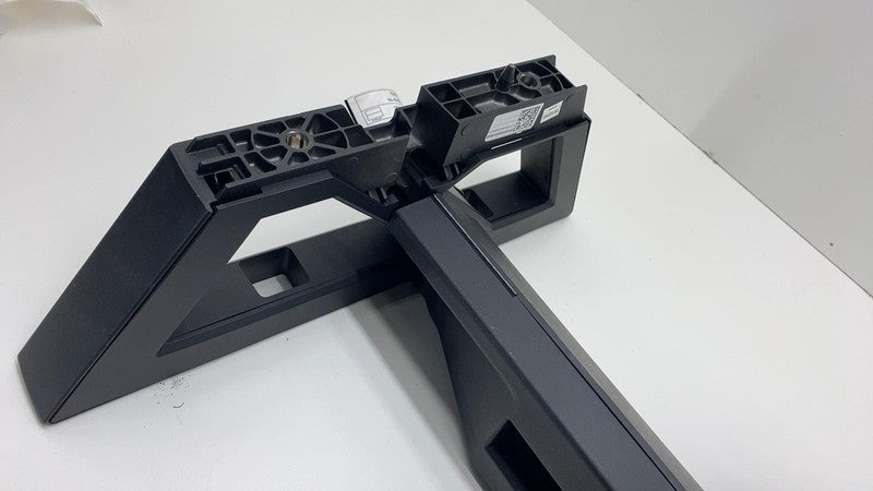 2024 Tesla Cybertruck Front Passenger Side Seat Crossmember Outboard C