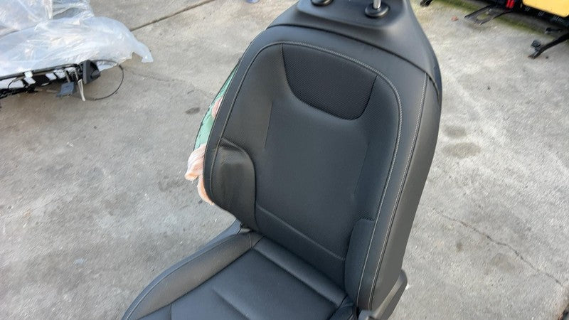 2022 2023 2024 Kia EV6 Front Passenger Seat w/ Headrest Right Perforated Black