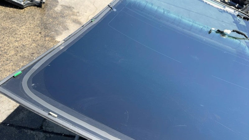 ⭕ 17-20 Tesla Model 3 M3 Rear Trunk Panoramic Backlite Glass 1472925-0